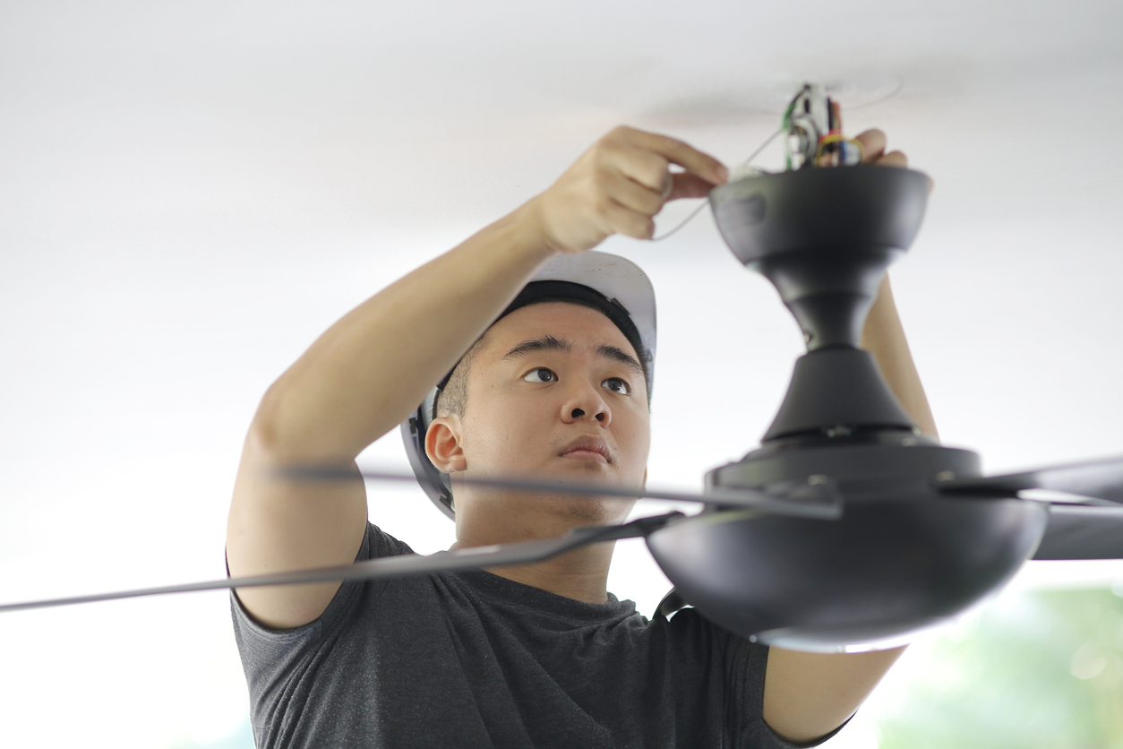 how to install a ceiling fan