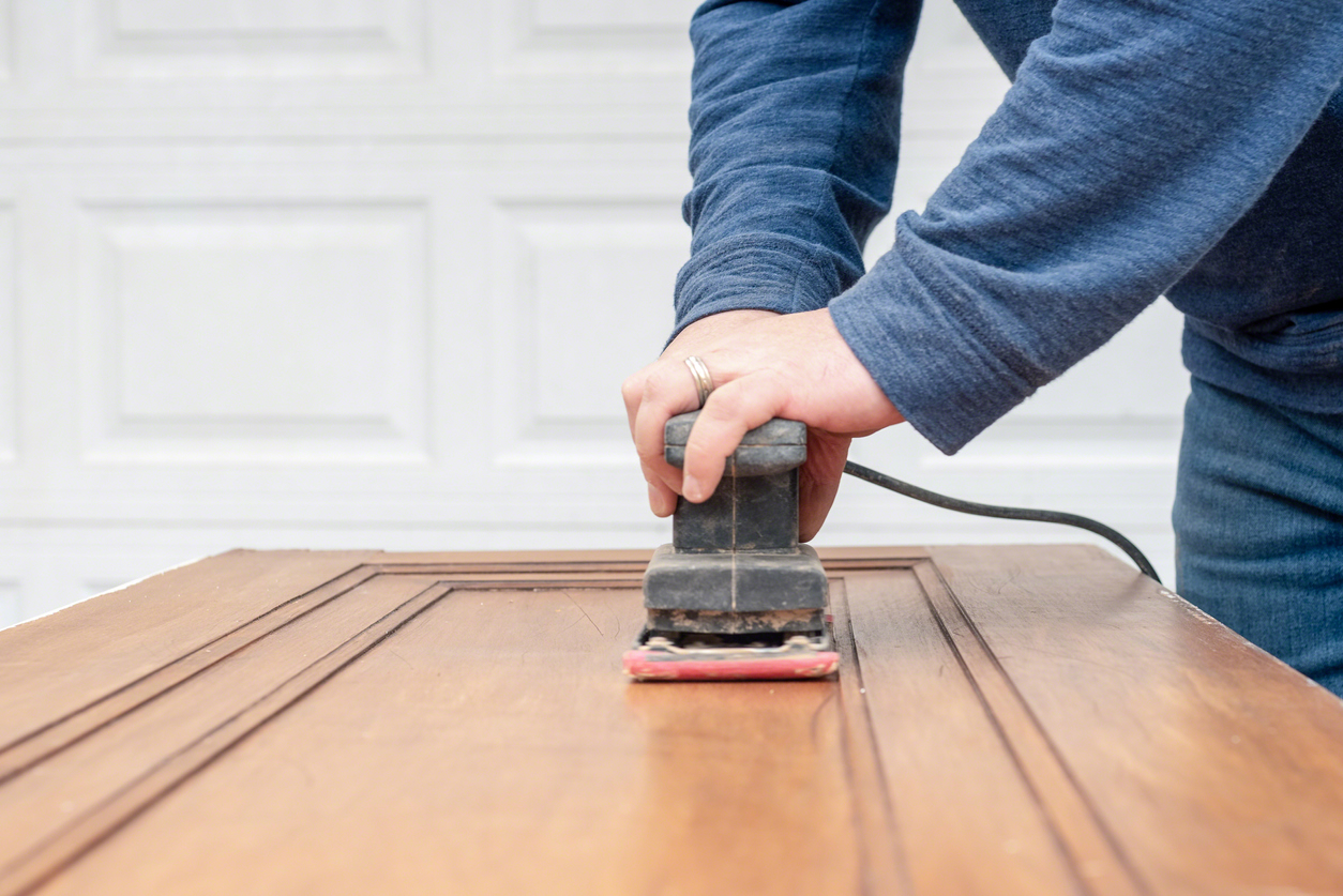 how to install bifold doors