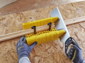 How to Use a Miter Box - Advice From Bob Vila