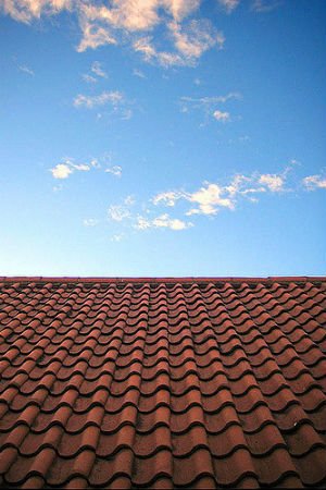 4 Reasons Homeowners Choose Tile Roofs