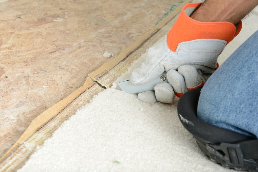 How To Remove Carpet And Carpet Padding In 7 Easy Steps - Bob Vila