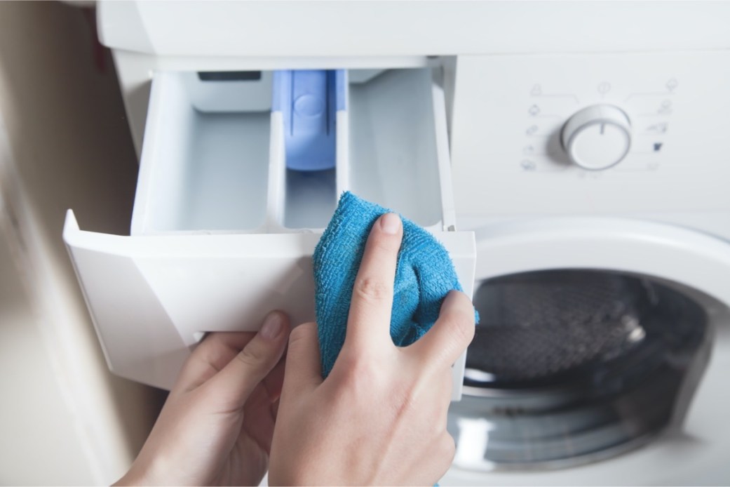 How to Clean a Washing Machine - Advice From Bob Vila