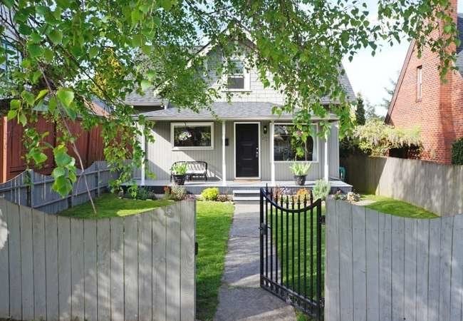 Genius! Clean Your Gutters Without A Ladder - Bob Vila