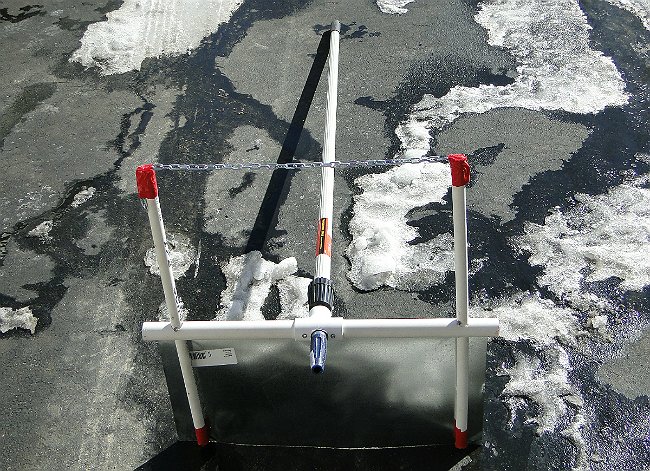 diy-roof-rake-snow1