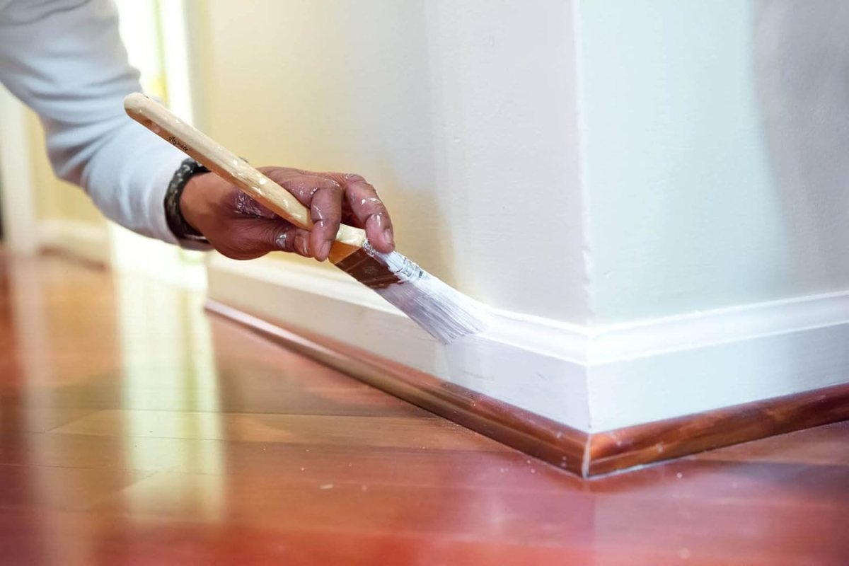 How to Paint Baseboards