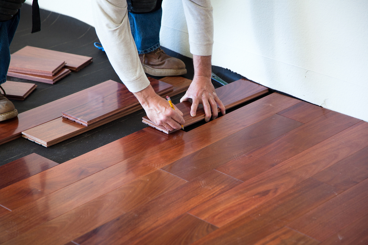 laminate vs hardwood