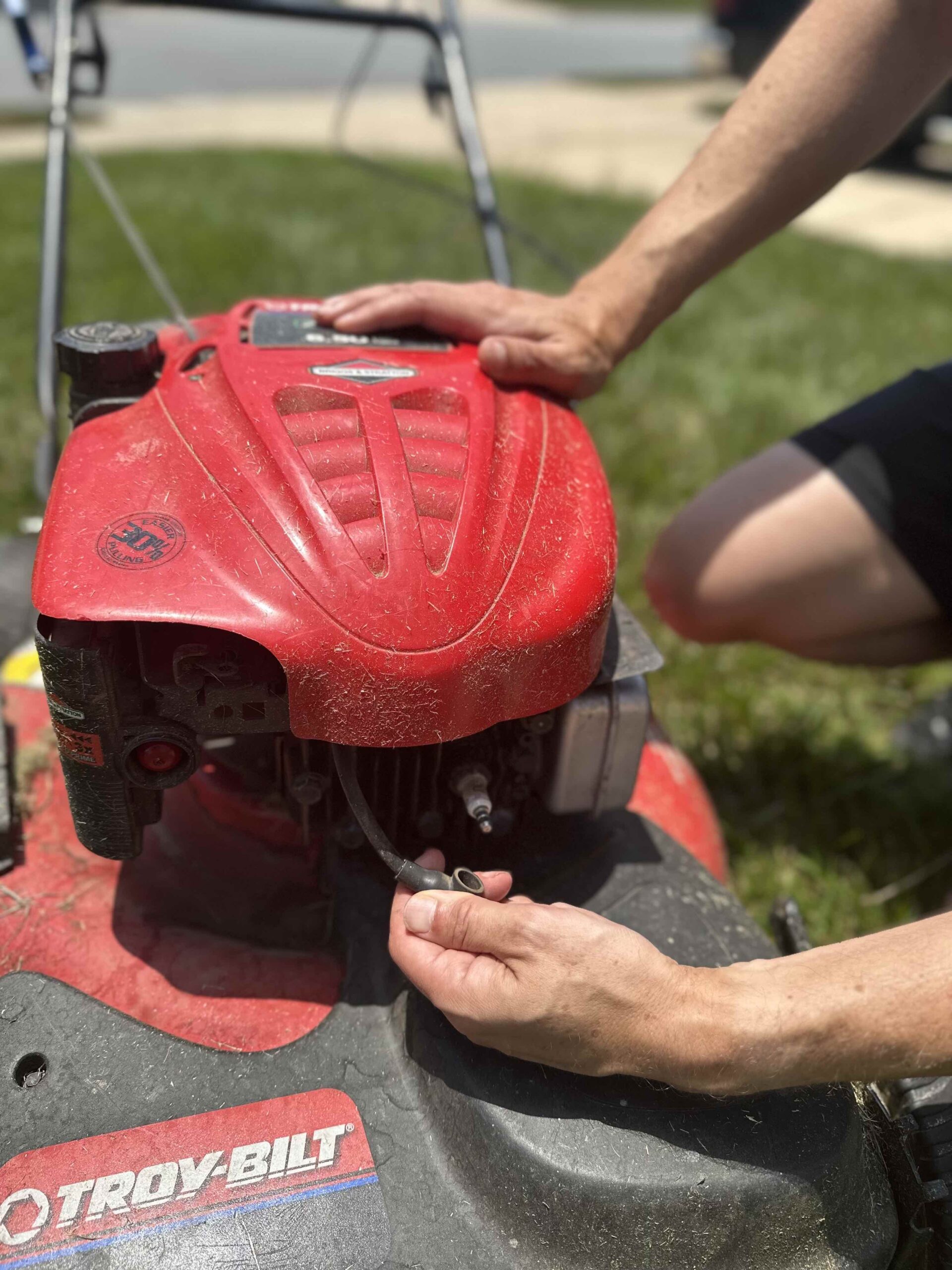 How to Sharpen Lawn Mower Blades - The Home Depot