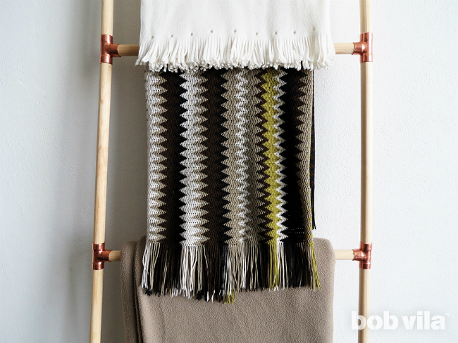 DIY Blanket Ladder