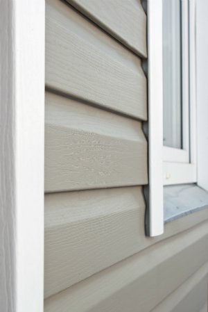 How to Remove Vinyl Siding - Home Exterior