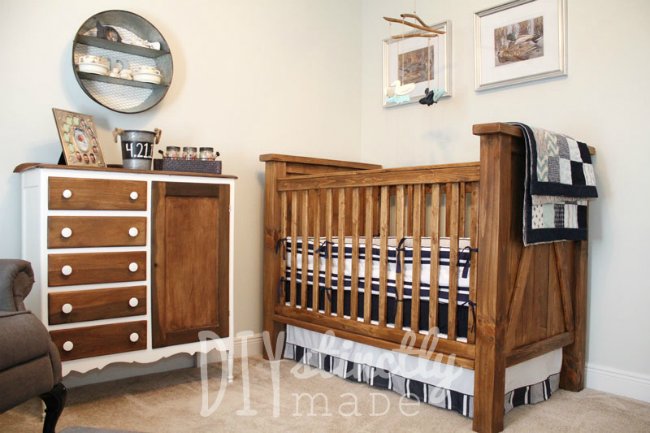 DIY Crib - Farmhouse Style from DIYstinctly Made