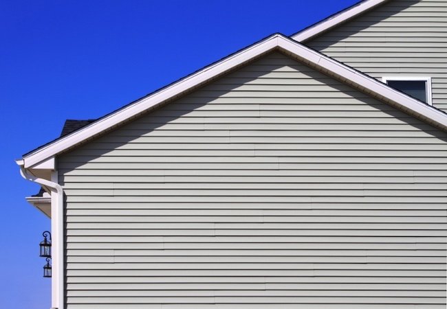 How Long Does Aluminum Siding Last?