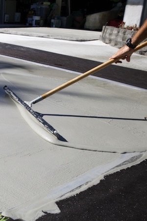 How To: Seal a Driveway