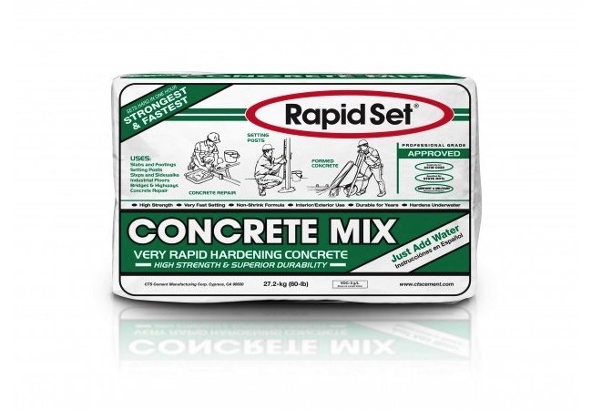 Setting Fence Posts - Rapid Set Concrete Mix