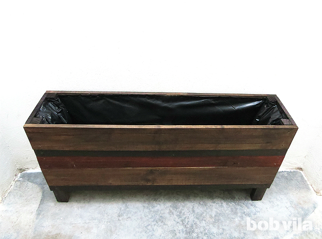 DIY Planter Box - Step 8