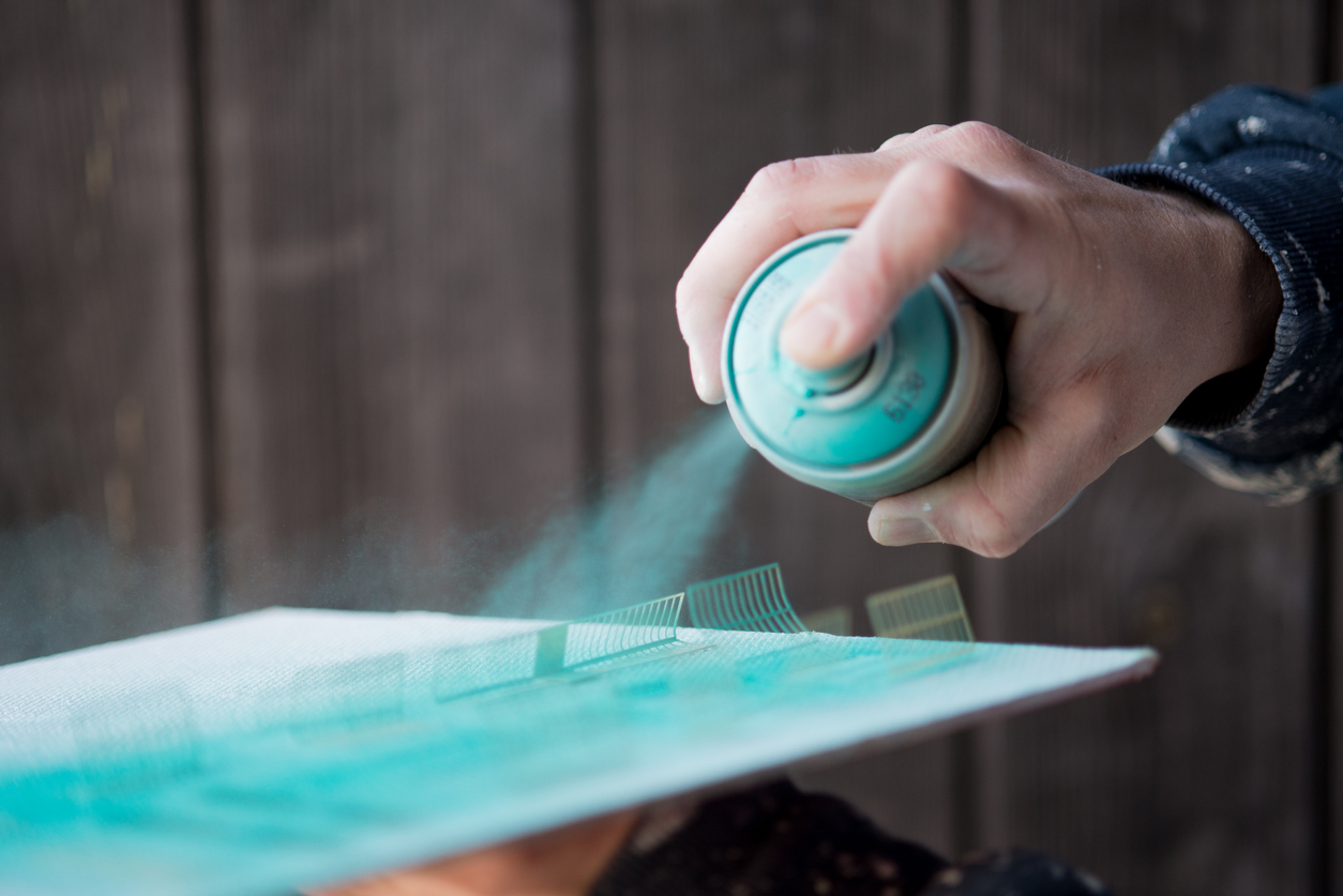 Spray Painting Tips 7 Dos and Dont s DIYer s Guide Bob Vila