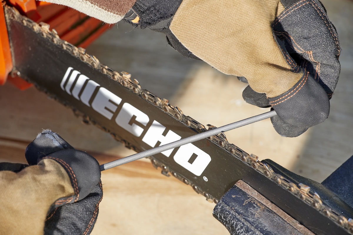 How to Sharpen a Chainsaw