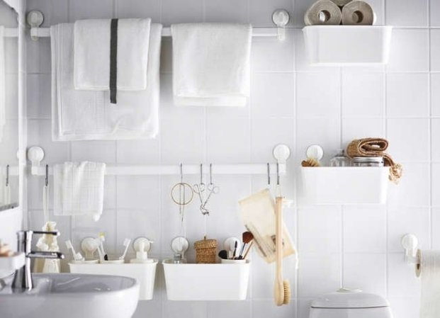 Your Top 10 Bathroom Dilemmas—Solved