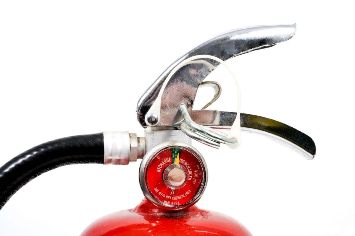 How to Use a Fire Extinguisher