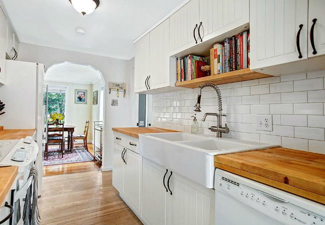 Butcher Block Countertops Pros and Cons