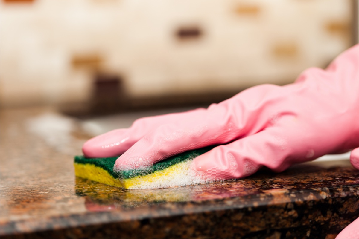 how to clean granite countertops