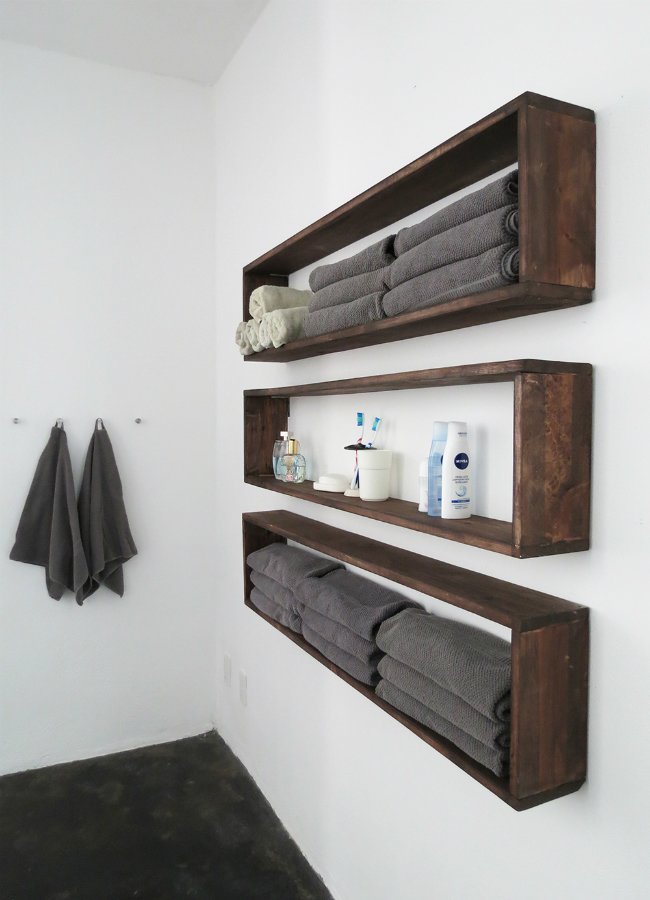 DIY Wall Shelves in the Bathroom