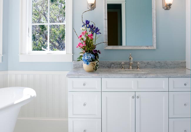 How to Paint Bathroom Cabinets (DIYer's Guide) - Bob Vila