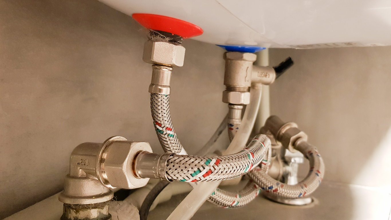 how to replace a kitchen faucet