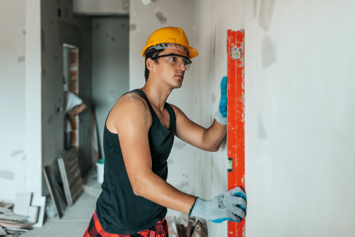 finishing basement walls