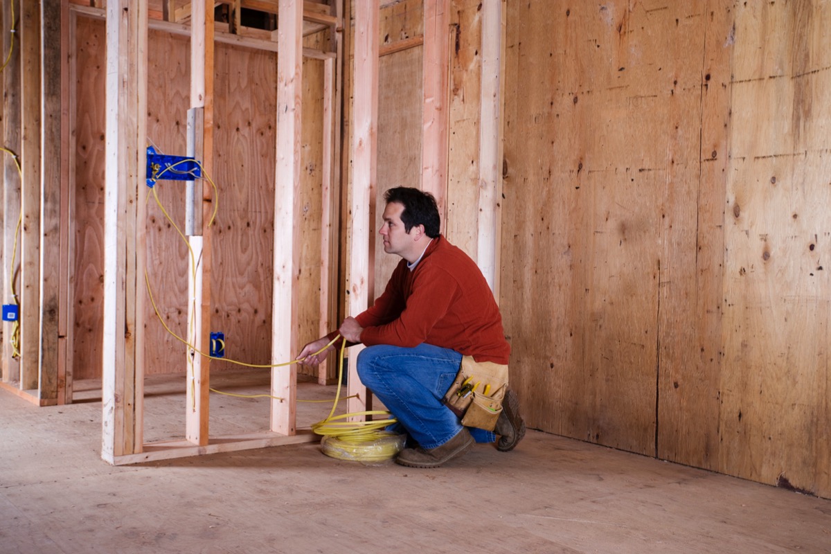 finishing basement walls