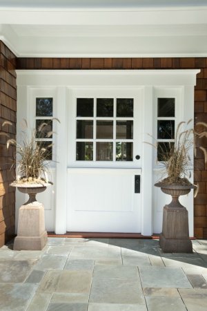 The Pros and Cons of Dutch Doors