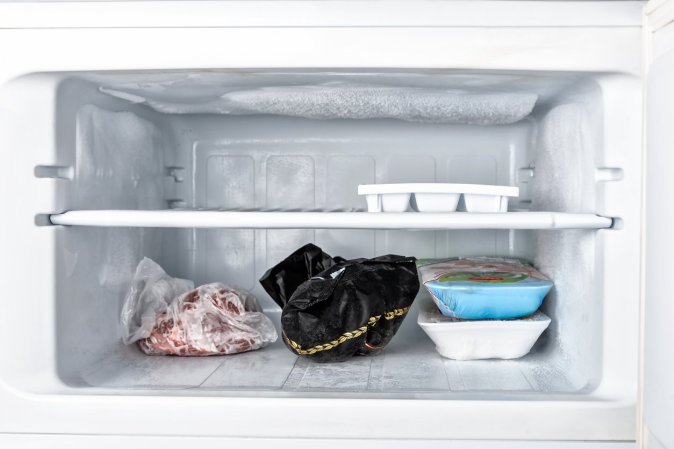 How To: Defrost a Freezer