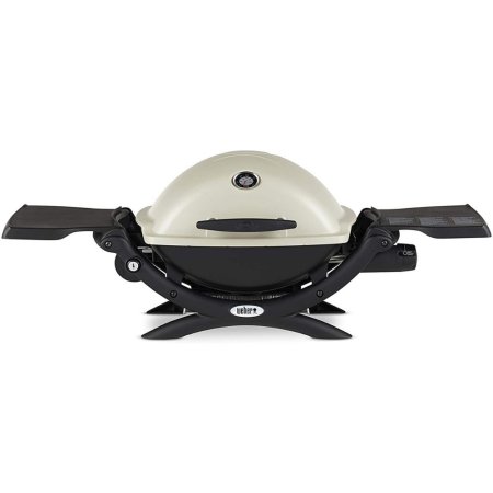  The Weber Q 1200 Gas Grill on a white background.