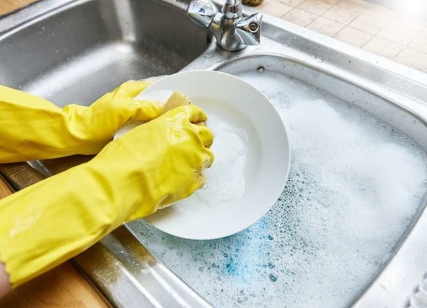 30 Lazy Cleaning Tricks for a Spotless Home