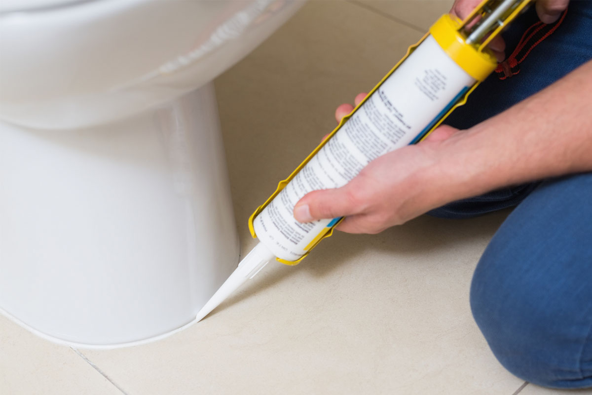 Proper Technique for Caulking the Bathroom