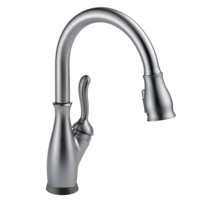 The Best Kitchen Faucet Option: Delta Leland Single Handle Pull-Down Kitchen Faucet