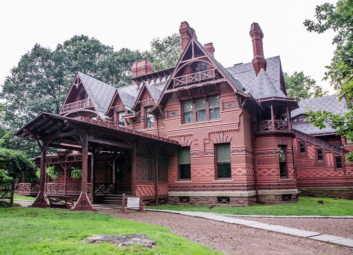 tours of old houses