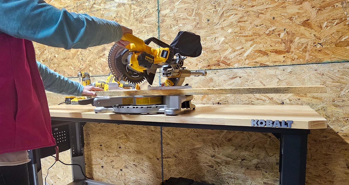 The Best Workbench Kobalt in use sawing