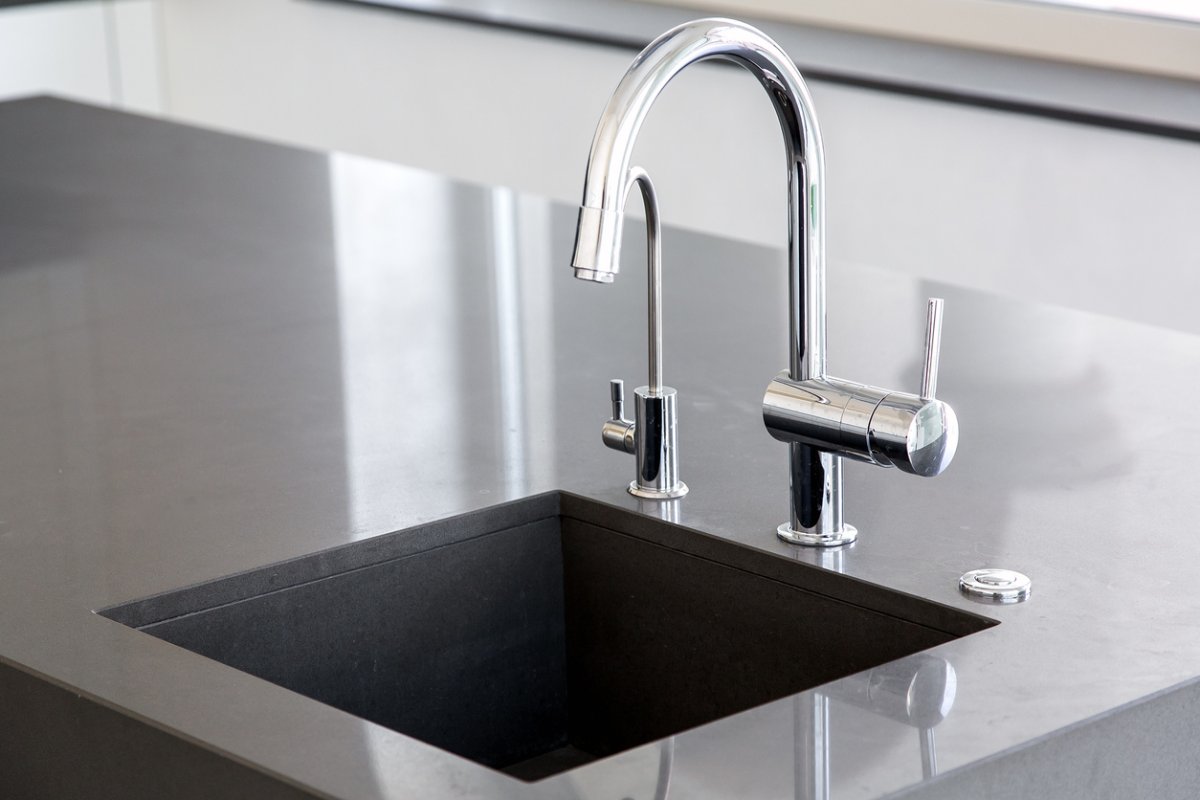 types of kitchen faucets