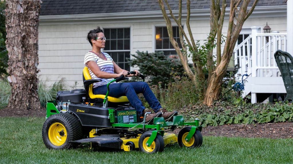 Zero Turn vs. Lawn Tractor: Price