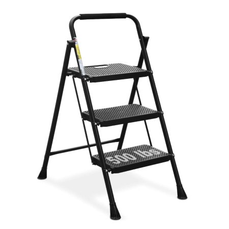  The Best Ladder Option: HBTower 3-Step Portable Steel Step Ladder