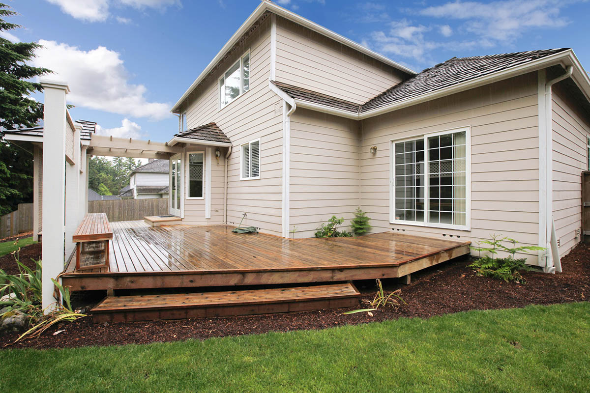 Deck vs. Patio: Decks Have Higher Resale Value