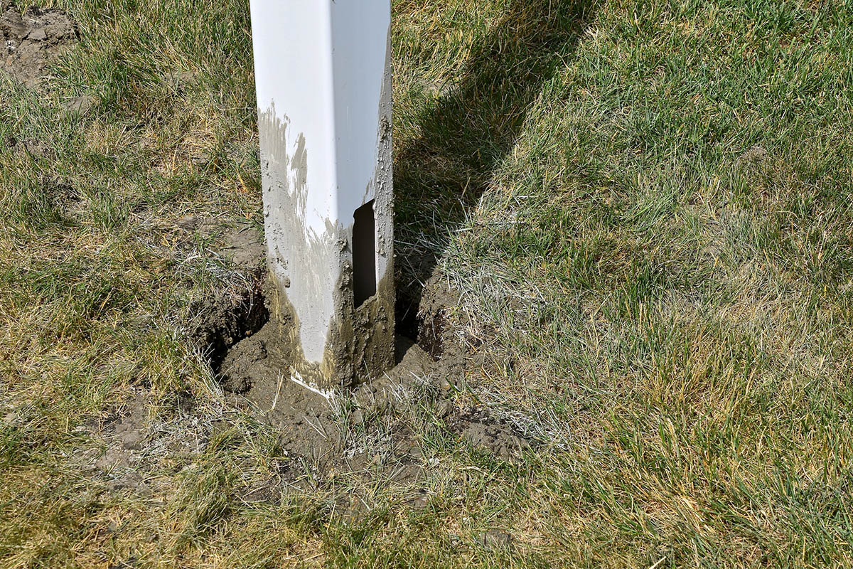 Vinyl Fence Installation: Depth of the Post Hole