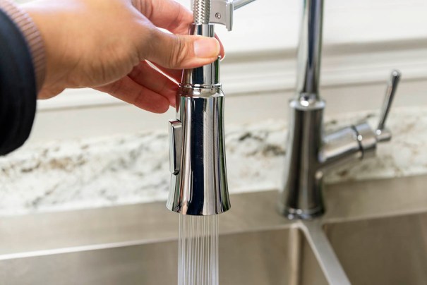 The Best Kitchen Faucets of 2024, Tested and Reviewed - Bob Vila