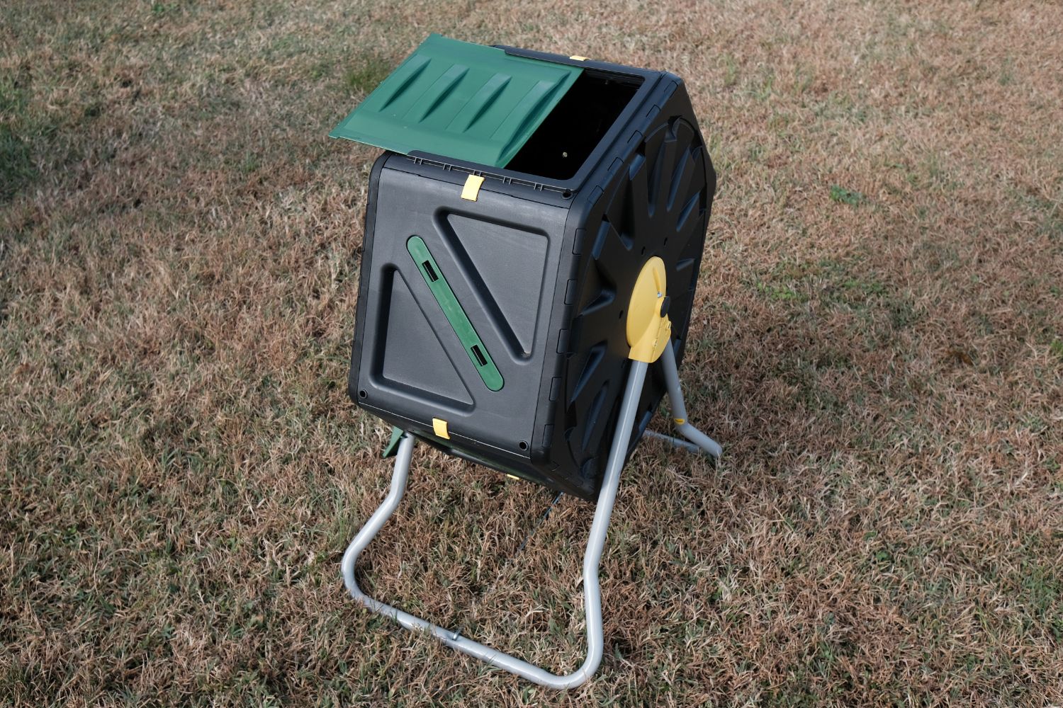 The best compost tumbler set up in a yard