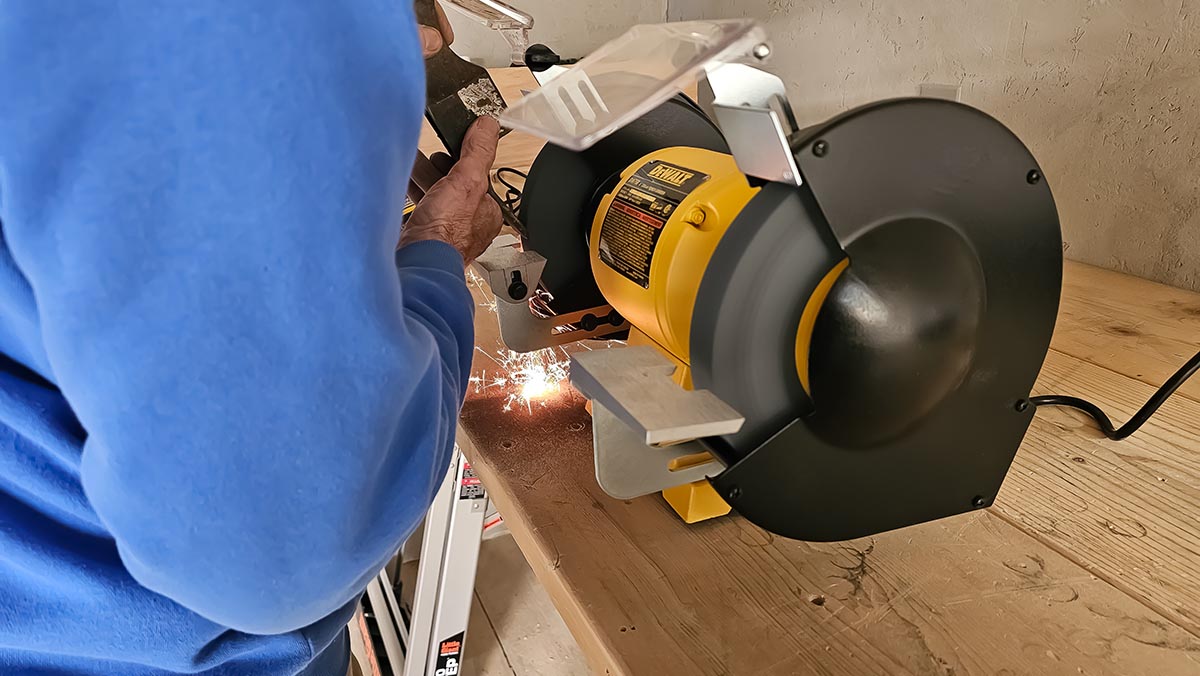 The Best Bench Grinder DeWalt Bench Grinder