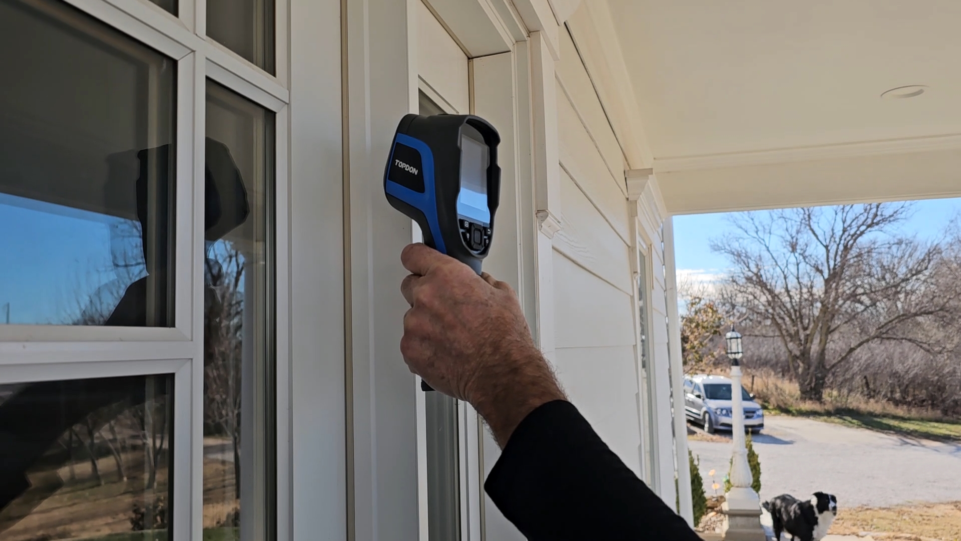 Check for heat loss around windows and doors with TopDon TC005 Thermal Camera