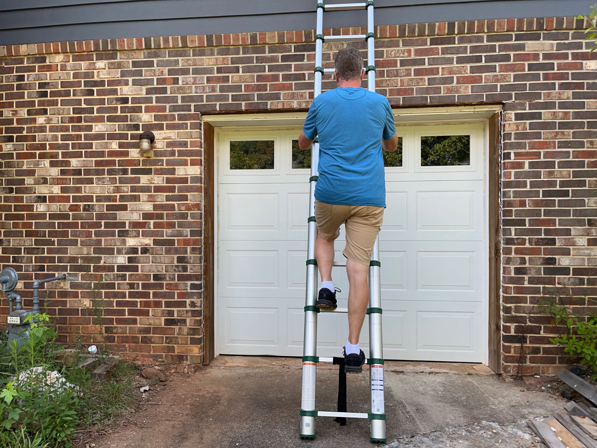 We Tested The Best Telescoping Ladders, See Our Top Picks