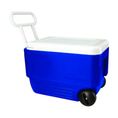 The Best Wheeled Cooler Option: Igloo 38-Quart Wheelie Cool Cooler