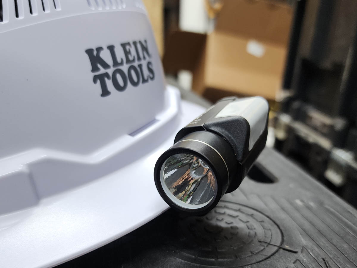 The Best Hard Hat Lights Tested in 2023 Picks by Bob Vila