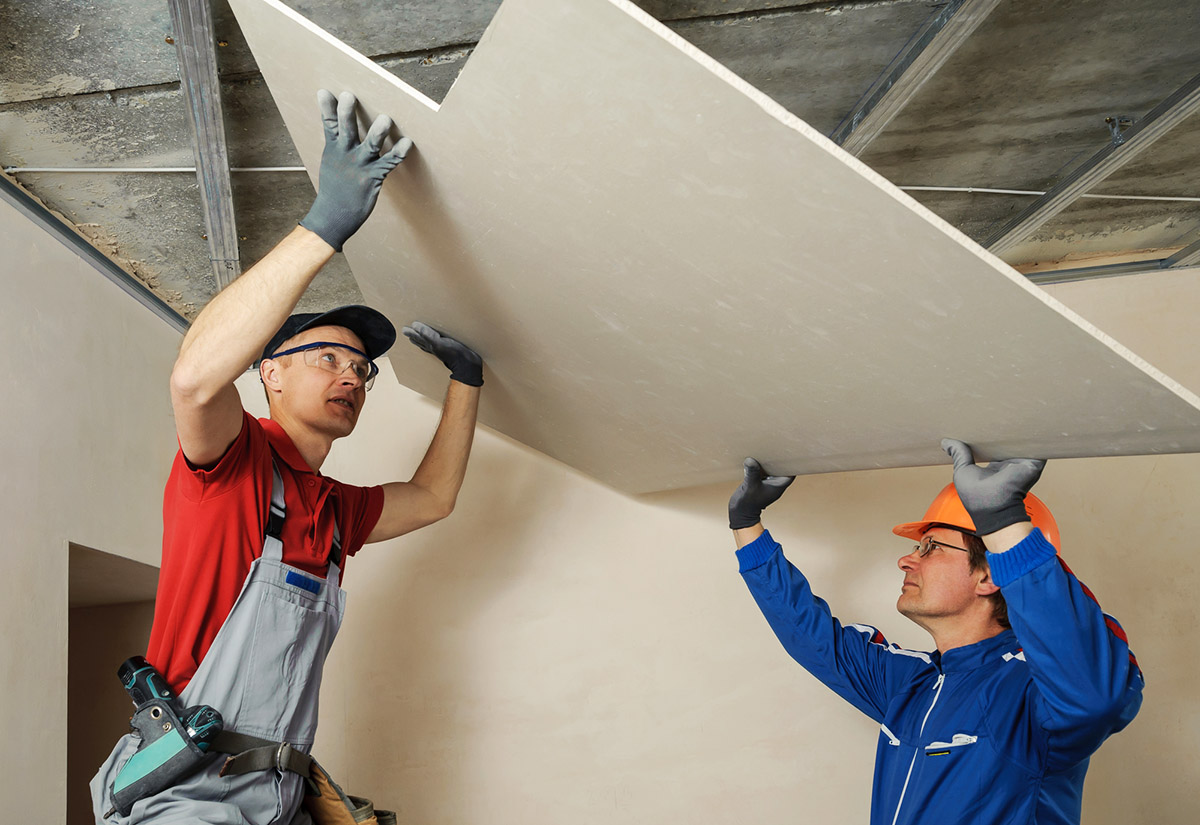 Drywall Cost: DIY vs. Hiring a Professional